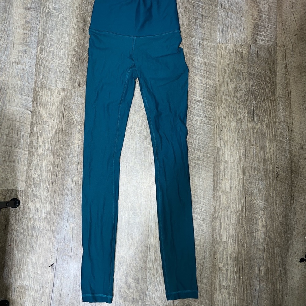 Lululemon teal leggings